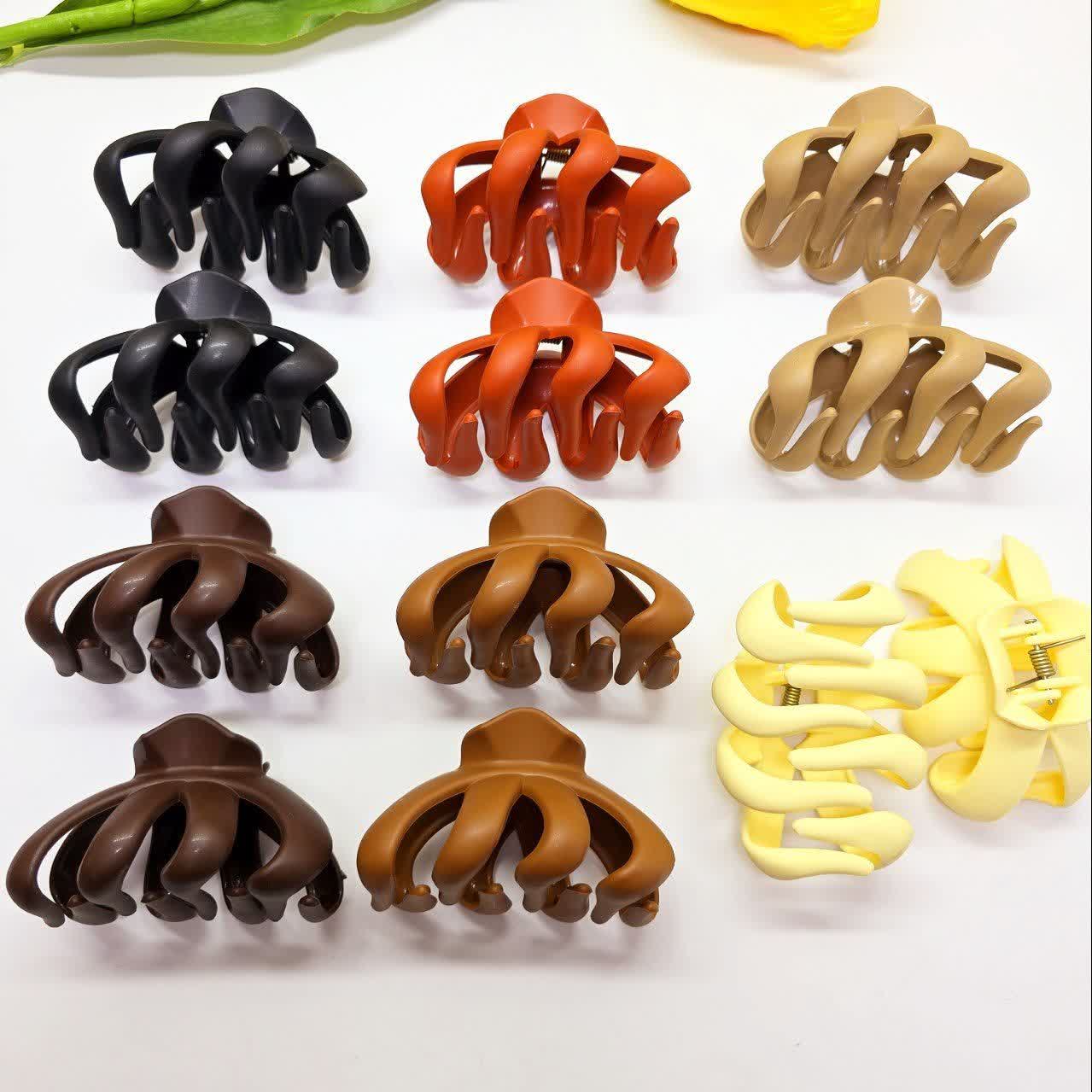 کلیپس گوجه ای ۸ سانتی نشکن ۱۲ عددی